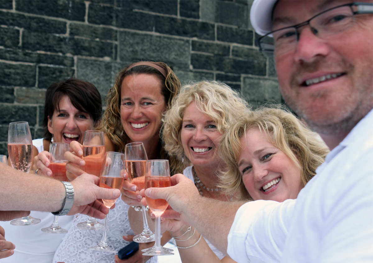diner en blanc diner en blanc halifax 2015 citadel hill diner en blanc 17
