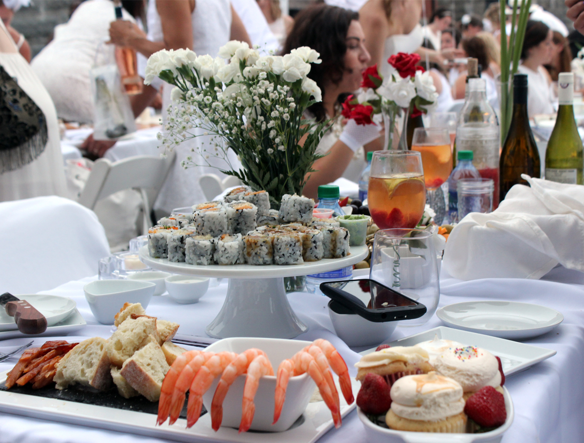 diner en blanc diner en blanc halifax 2015 citadel hill diner en blanc 32